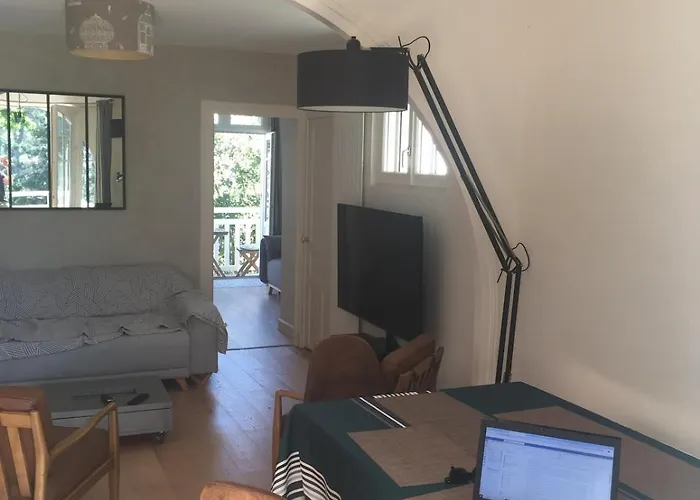 Apartament 25m Benoit Grands 3p Salon 2 65m2 *