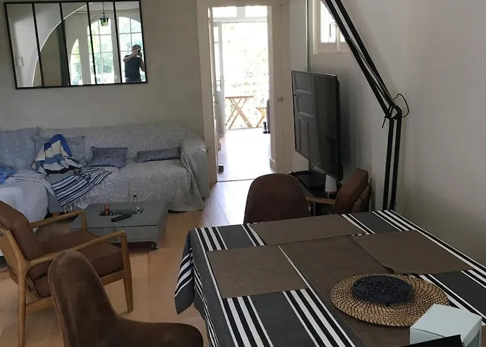 25m Benoit Grands 3p Salon 2 65m2 Appartement *